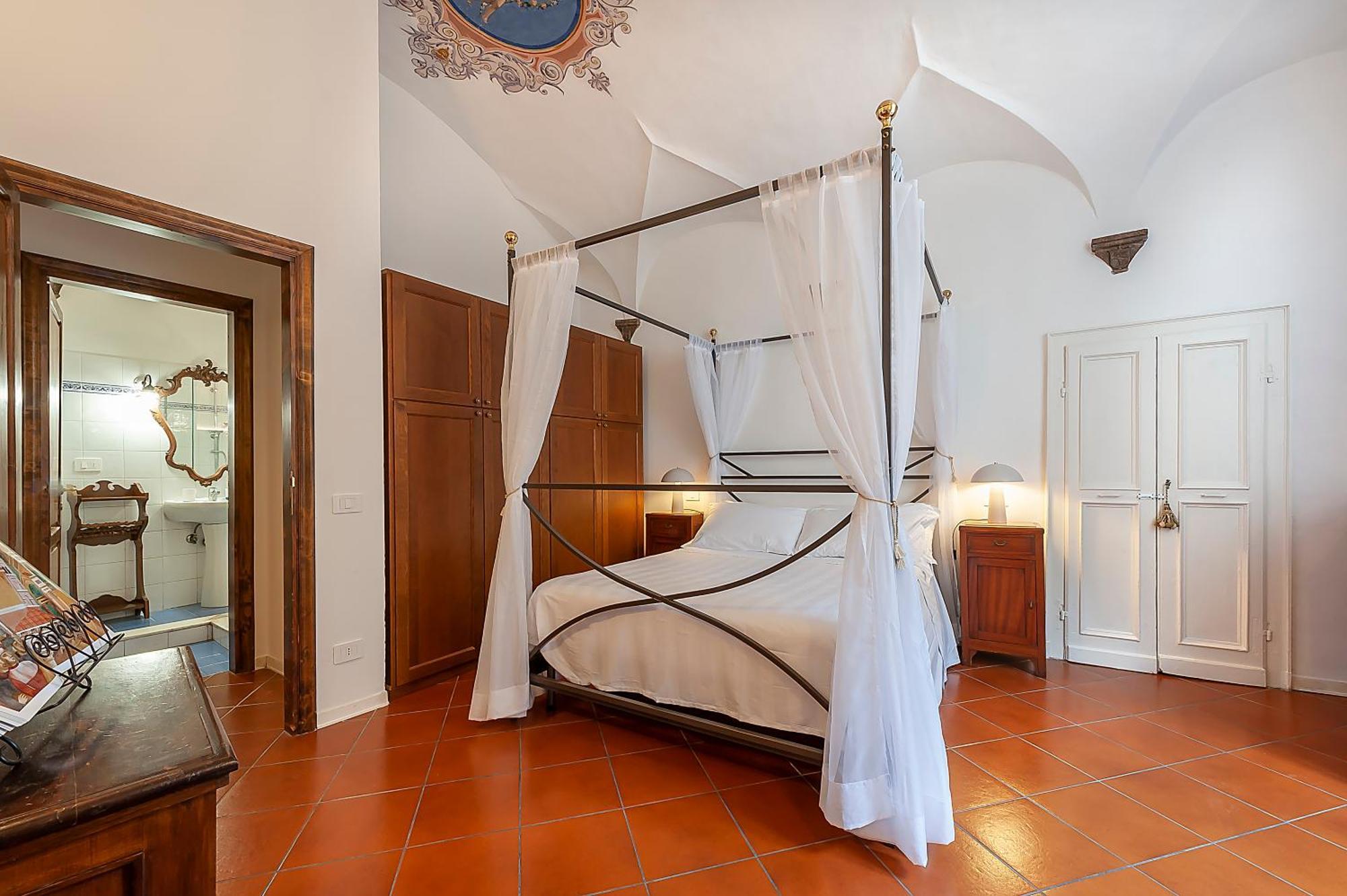 La Loggia Di Portica Residenza Storica Nel Centro Di Assisi Apartment Bagian luar foto