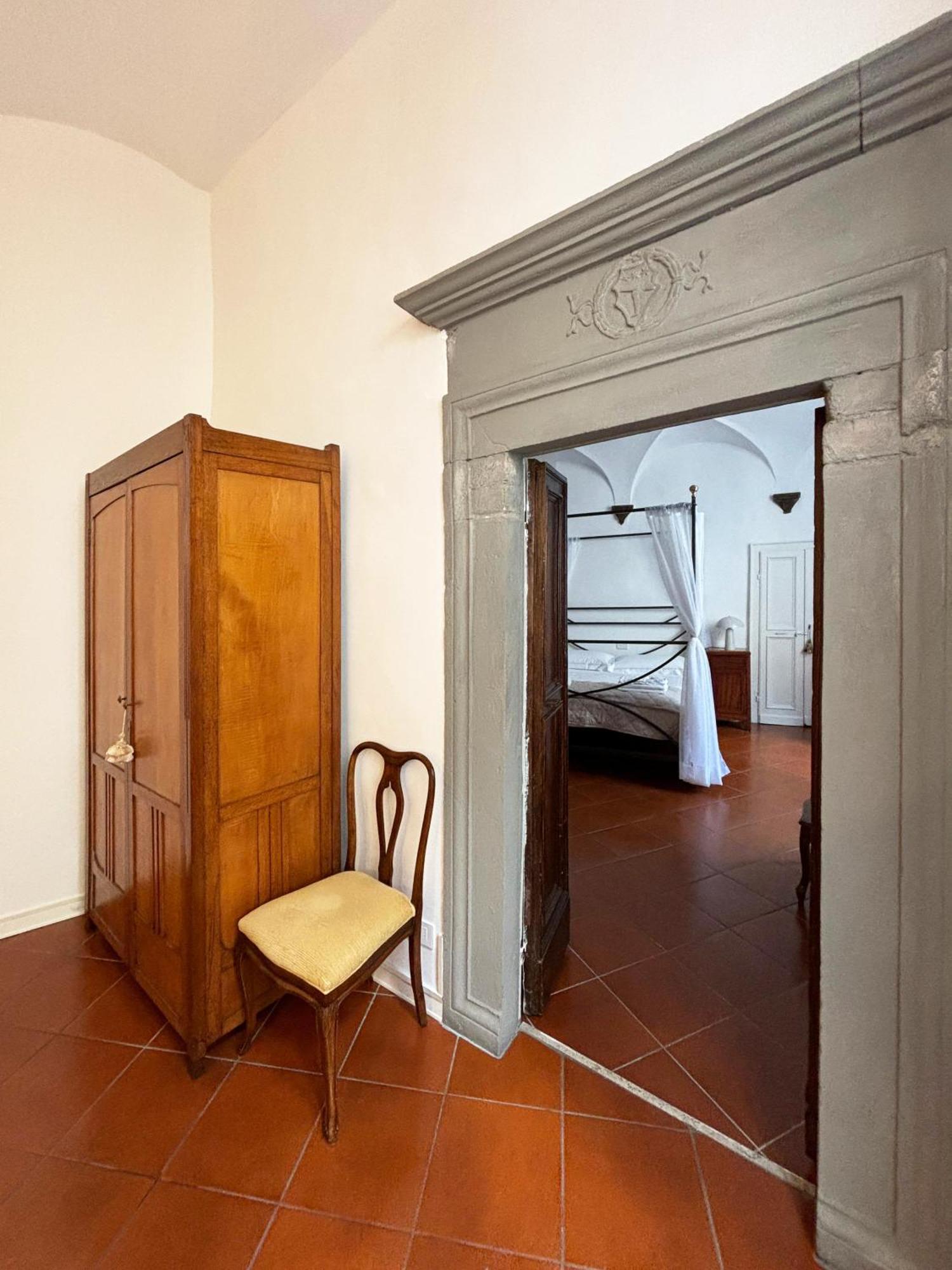 La Loggia Di Portica Residenza Storica Nel Centro Di Assisi Apartment Bagian luar foto